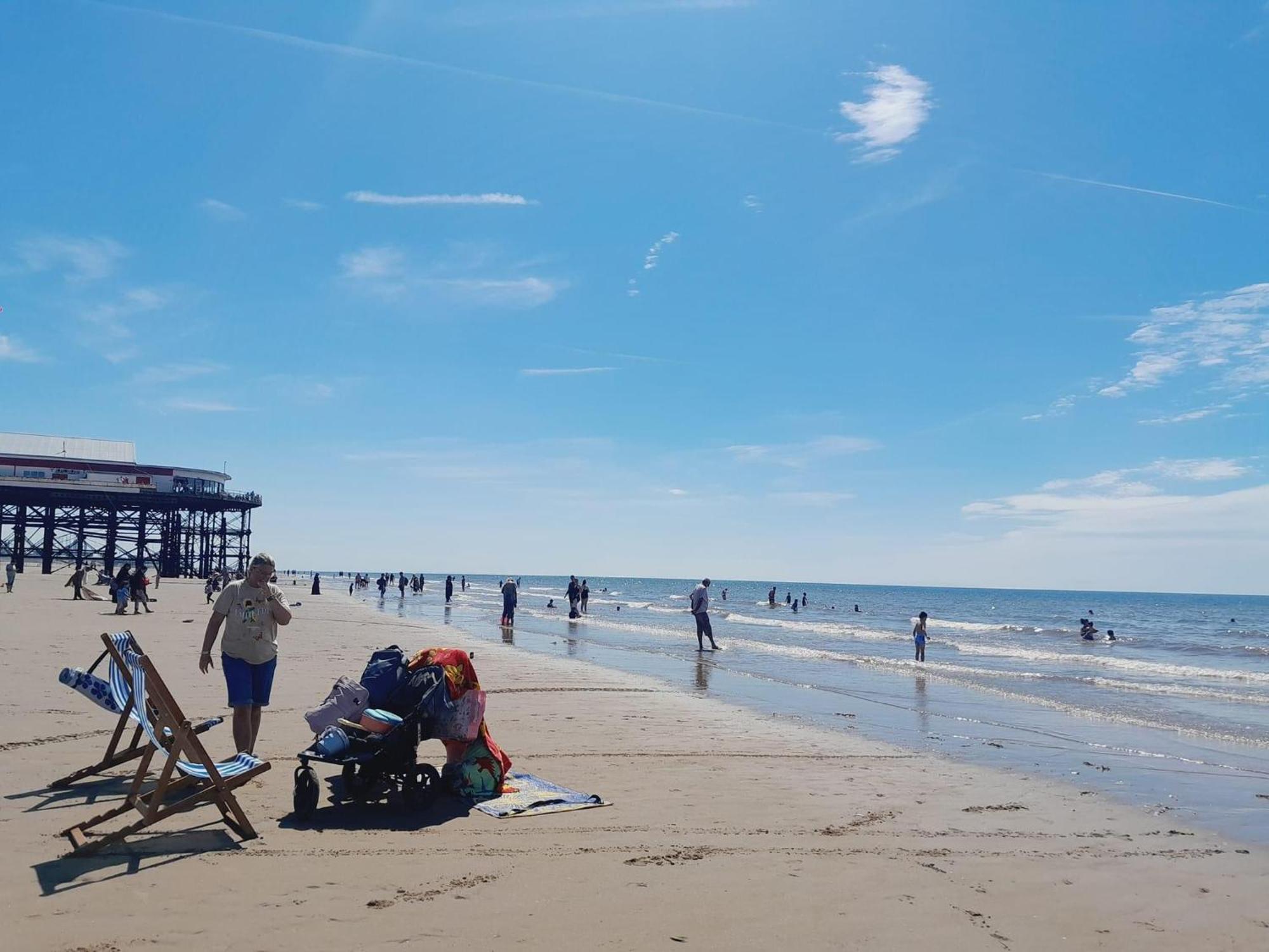 Blackpool - Seaside Villa Phòng bức ảnh