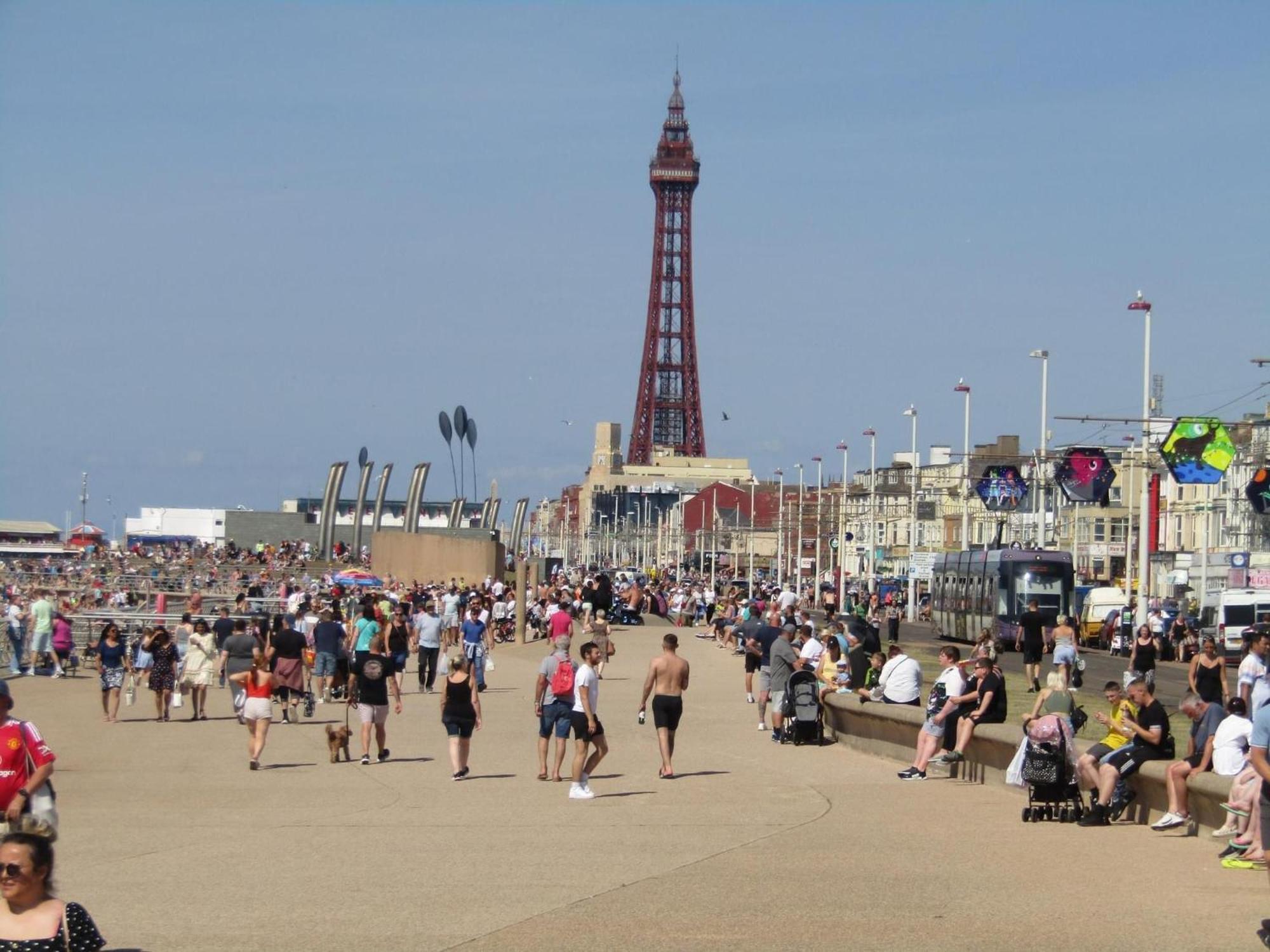 Blackpool - Seaside Villa Phòng bức ảnh